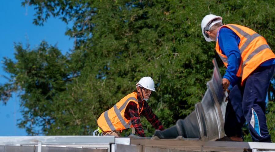 Professional new roof installation services in Bath, MI